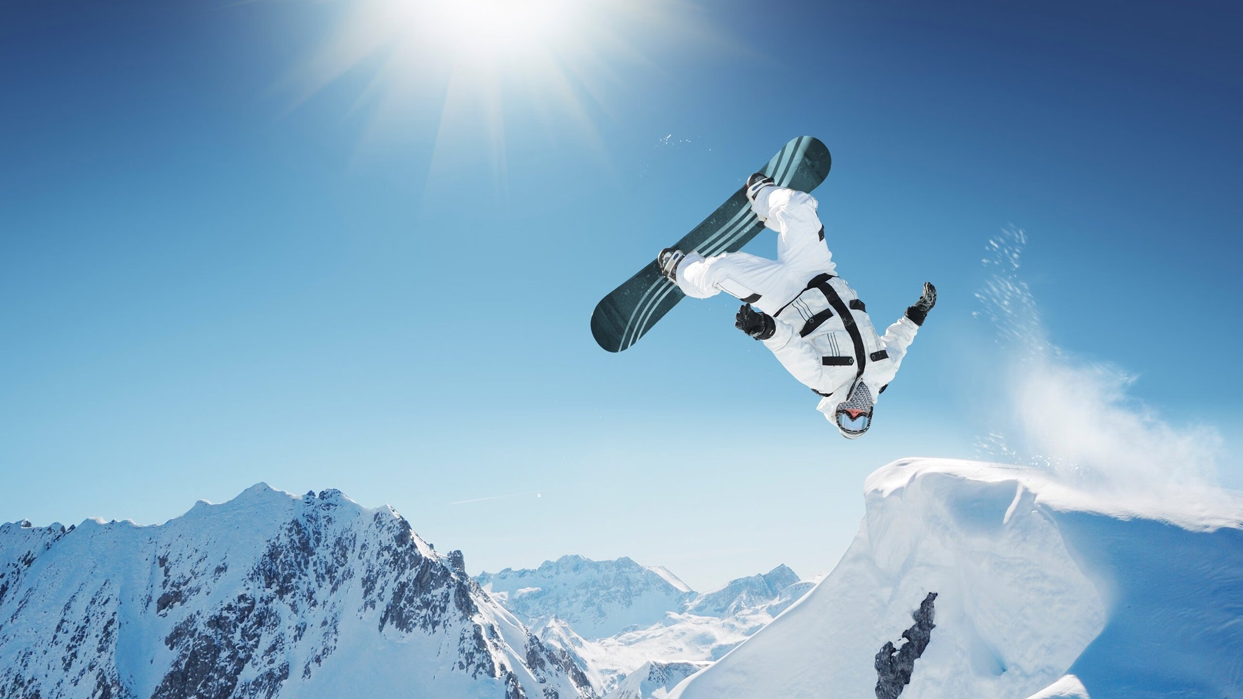 史密斯稳扎稳打锁定女子200米仰泳冠军，里约奥运会女子200米仰泳决赛视频